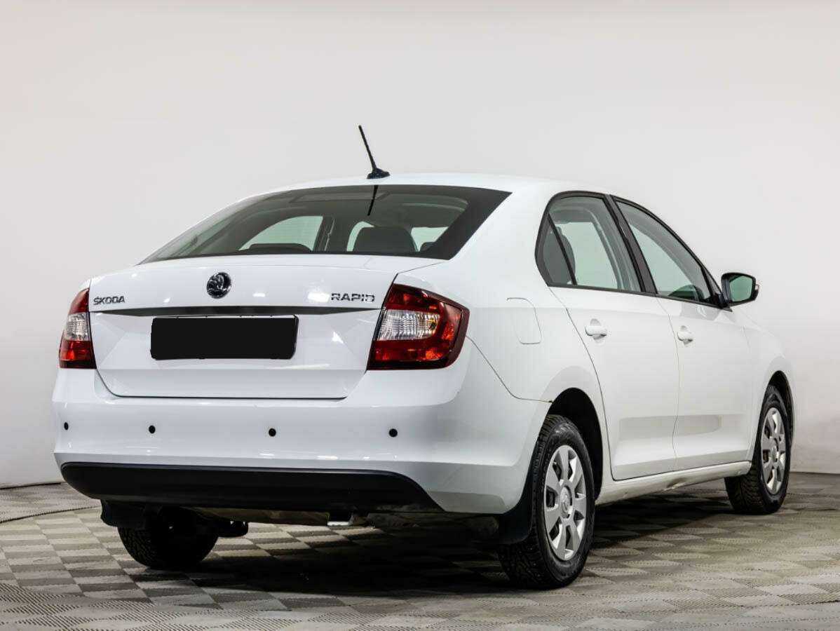 Skoda Rapid 2017 года с пробегом. Фото: #3