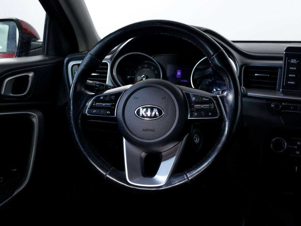 Kia Ceed 2019 года с пробегом. Фото: #10