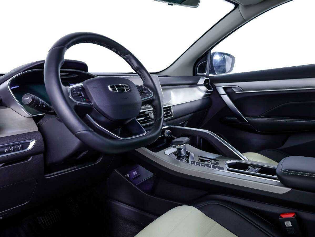 Geely Coolray 2022 года с пробегом. Фото: #9