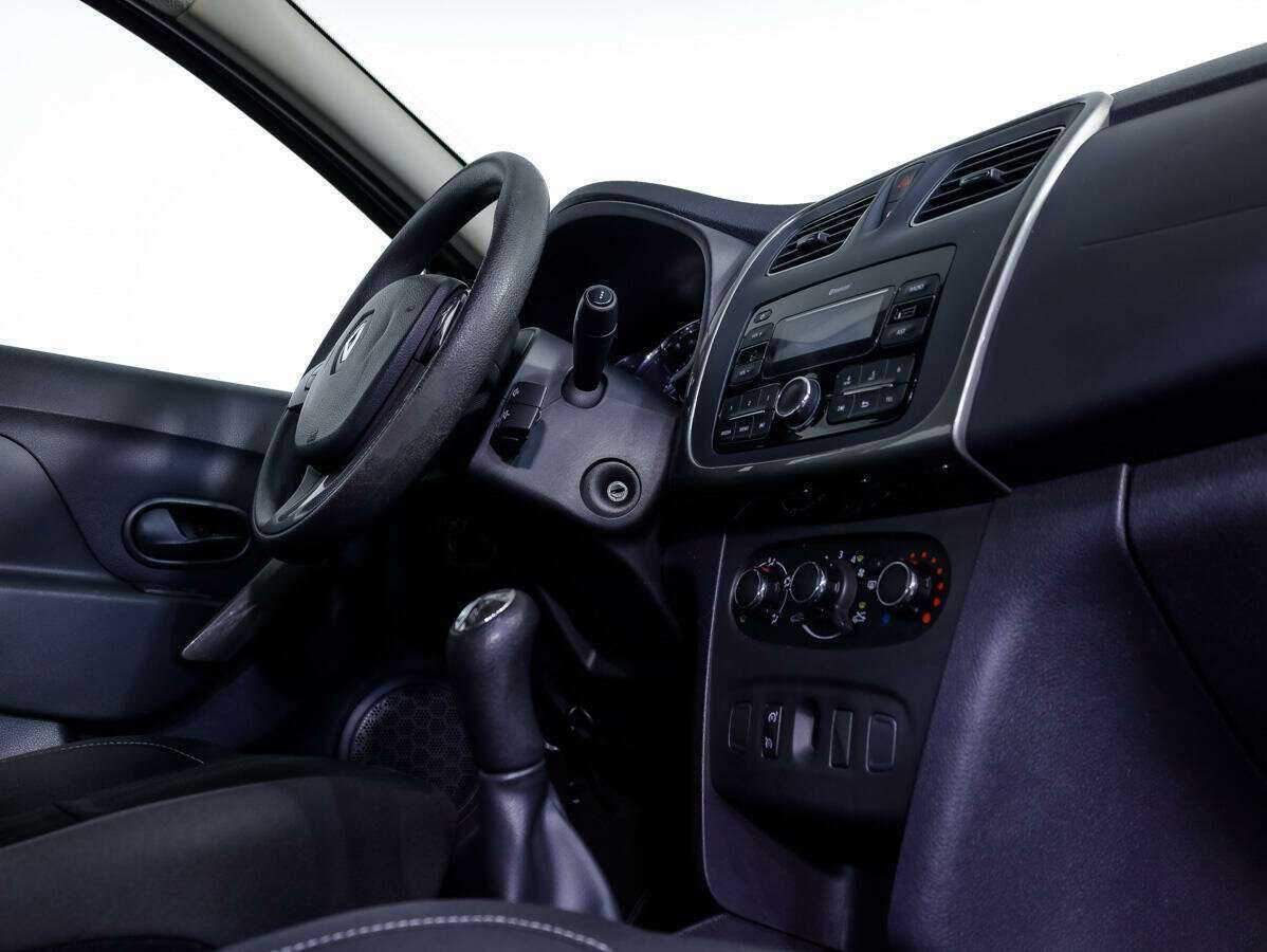 Renault Sandero 2018 года с пробегом. Фото: #17