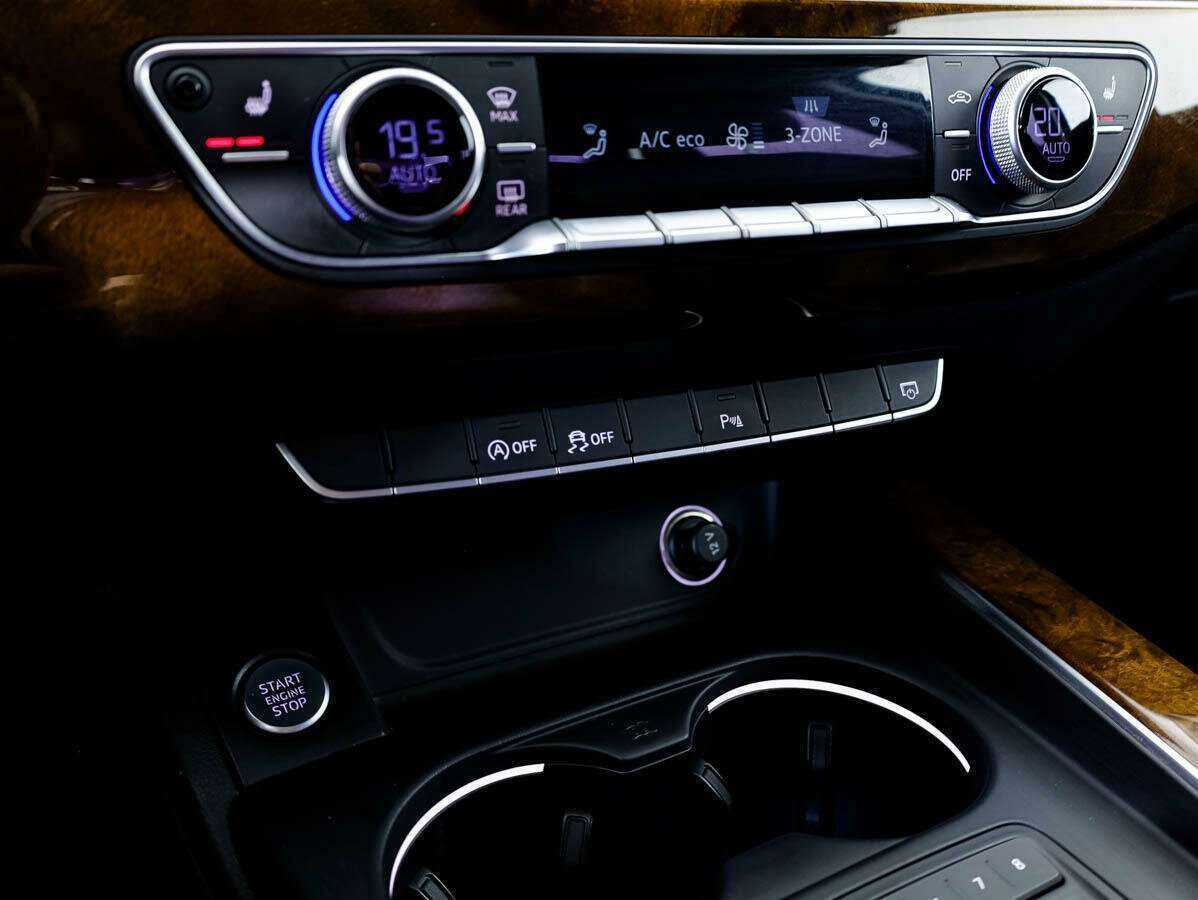 Audi A4 2015 года с пробегом. Фото: #19