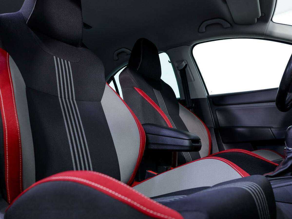 Skoda Rapid 2015 года с пробегом. Фото: #11