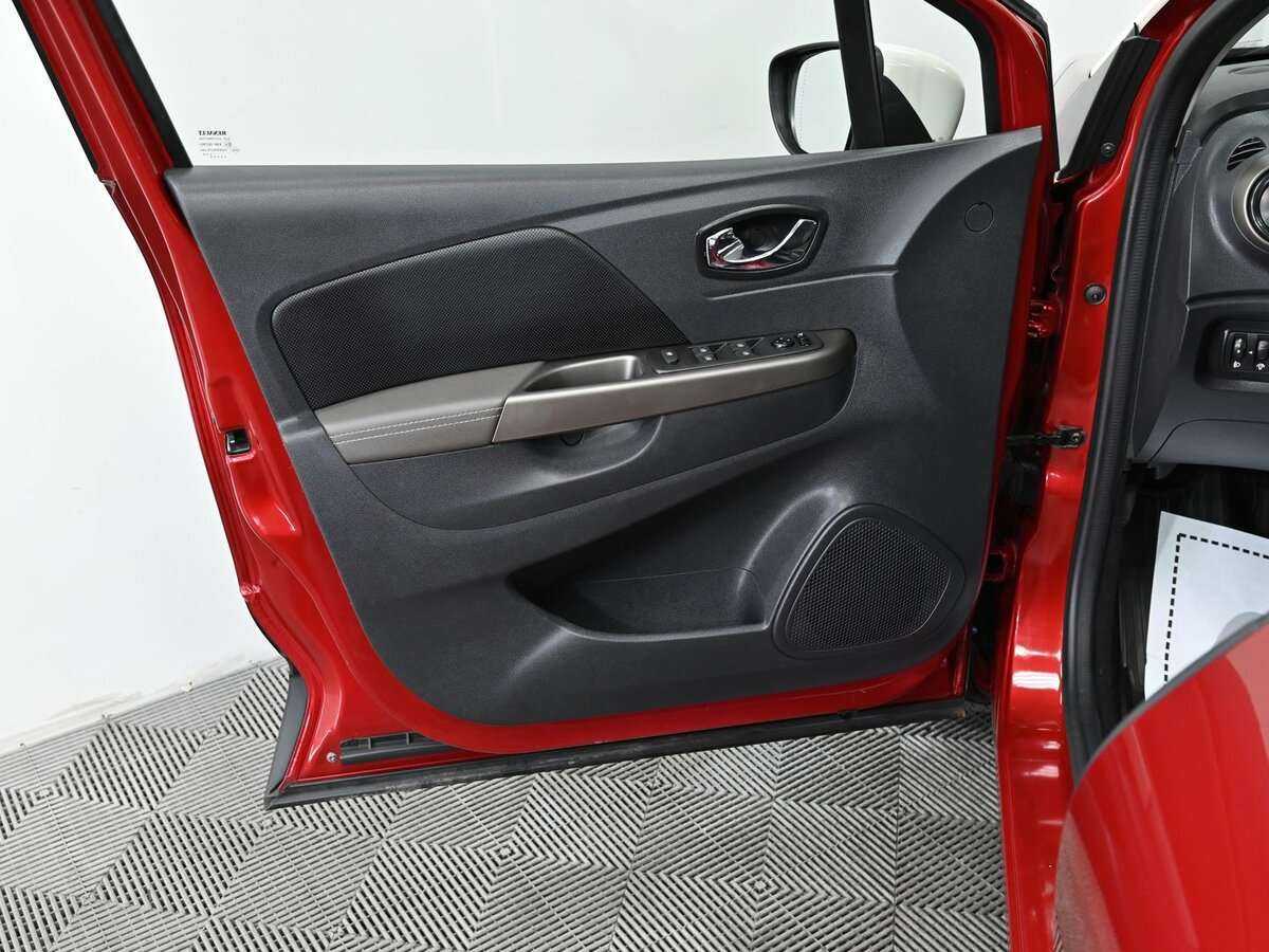 Renault Kaptur 2019 года с пробегом. Фото: #6