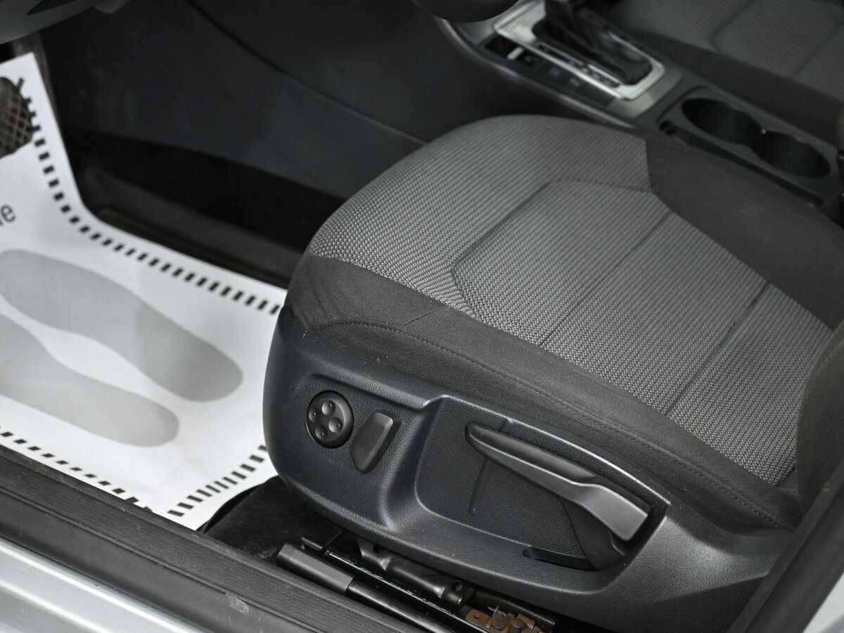 Volkswagen Passat 2014 года с пробегом. Фото: #7