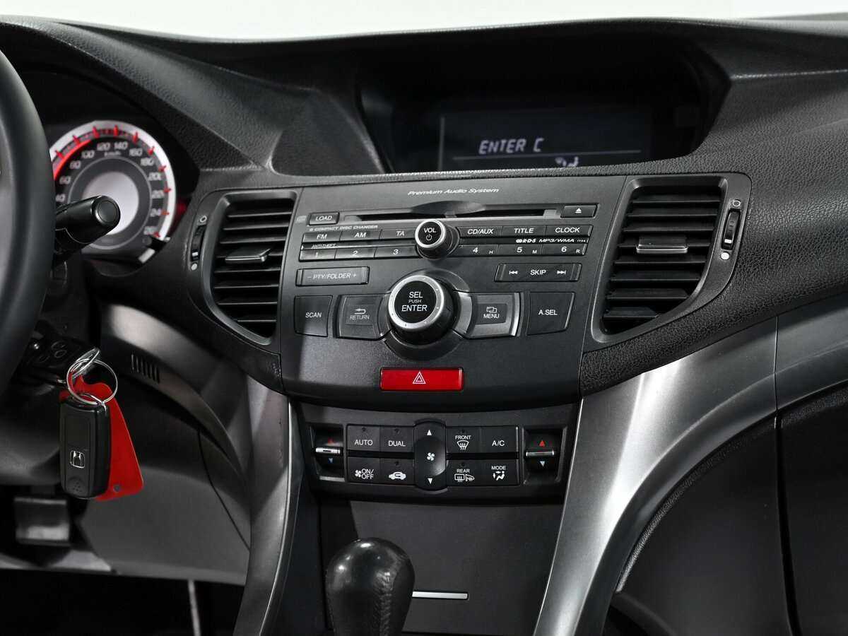 Honda Accord 2012 года с пробегом. Фото: #7