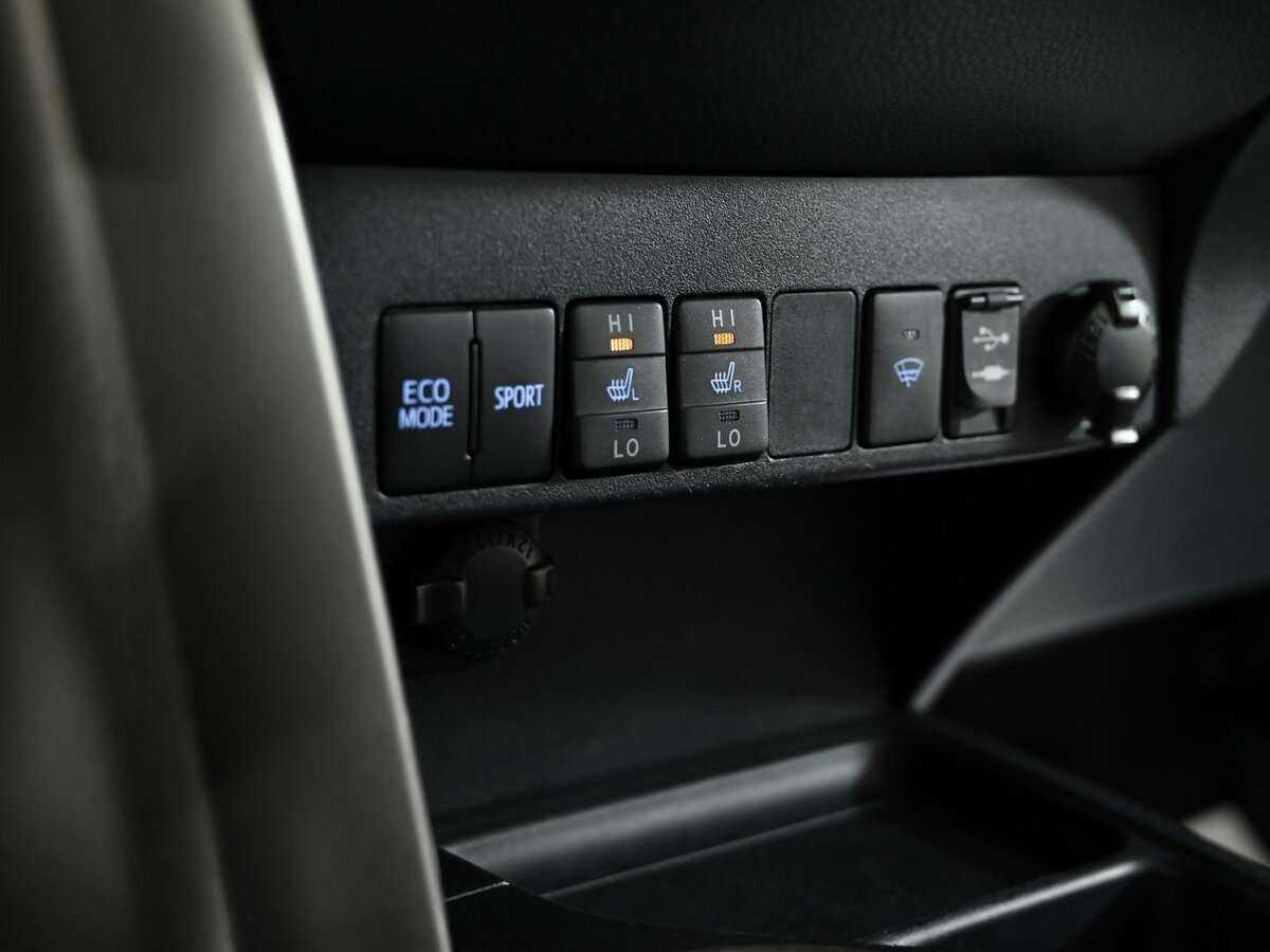 Toyota RAV4 2013 года с пробегом. Фото: #11