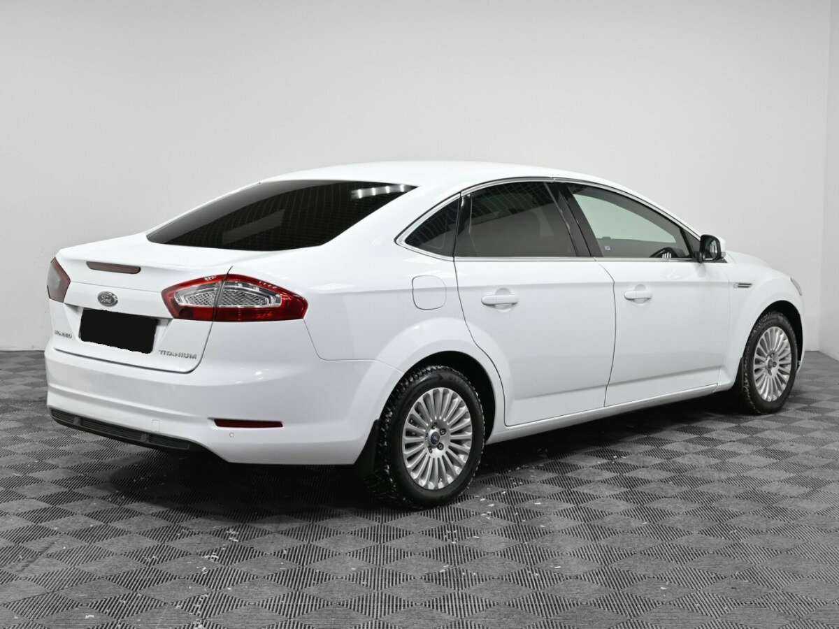 Ford Mondeo 2014 года с пробегом. Фото: #1