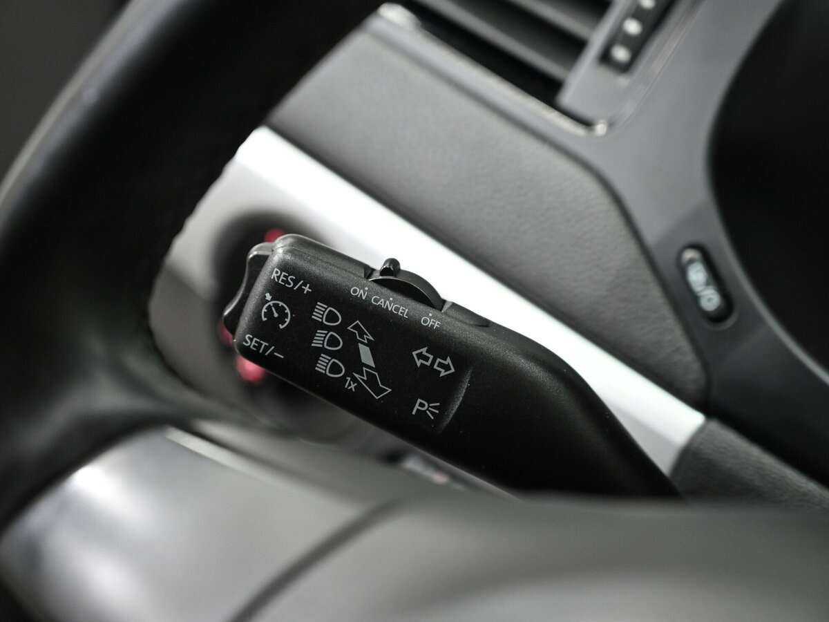 Volkswagen Jetta 2013 года с пробегом. Фото: #5