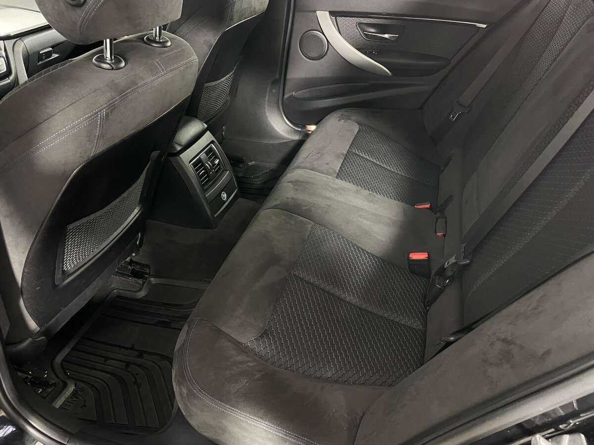 BMW 3 серии 2016 года с пробегом. Фото: #24