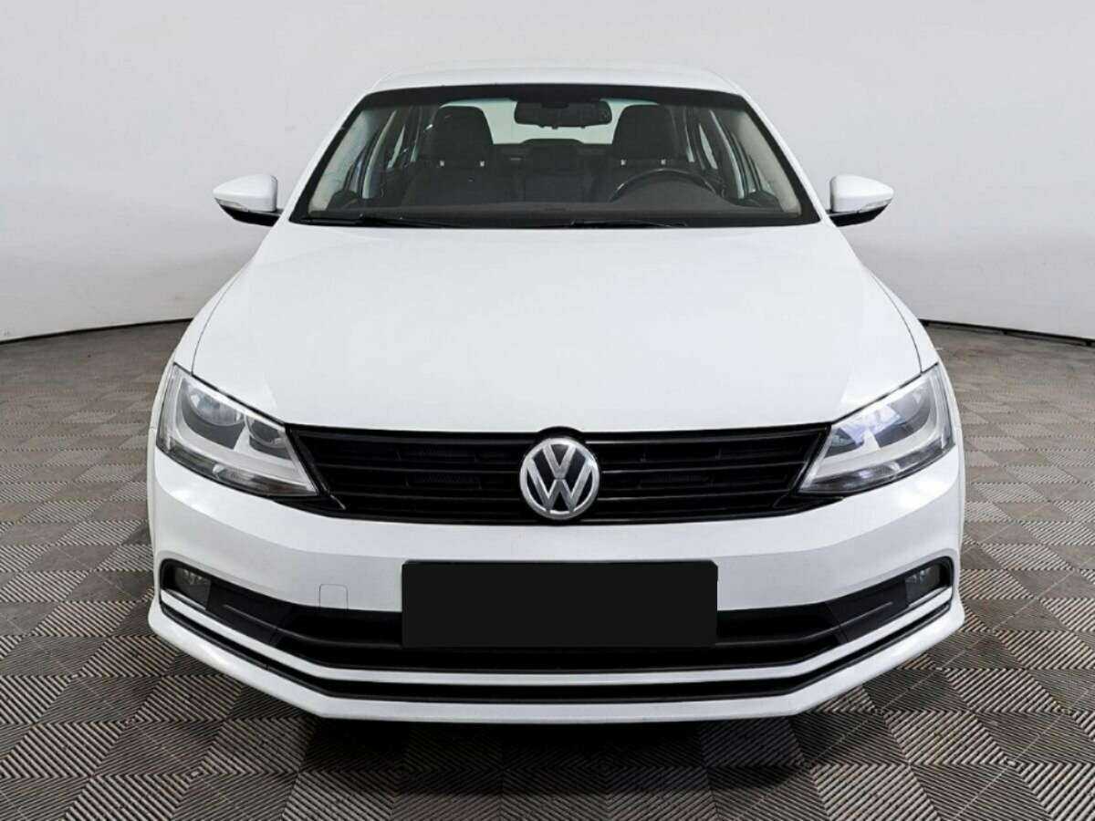 Volkswagen Jetta 2016 года с пробегом. Фото: #1
