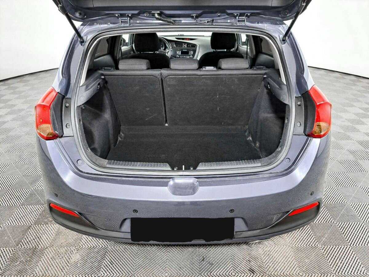 Kia Ceed 2013 года с пробегом. Фото: #9