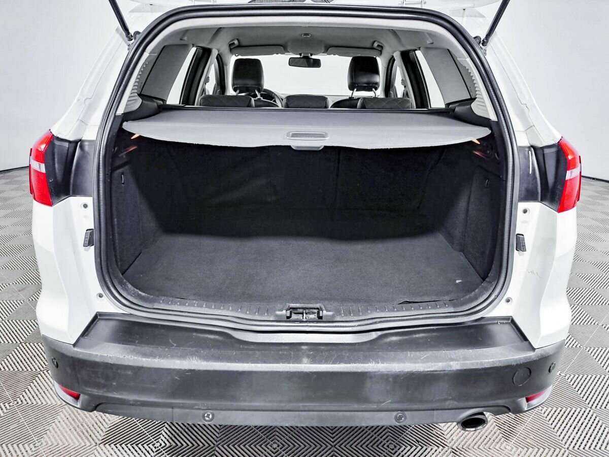 Ford Focus 2012 года с пробегом. Фото: #8