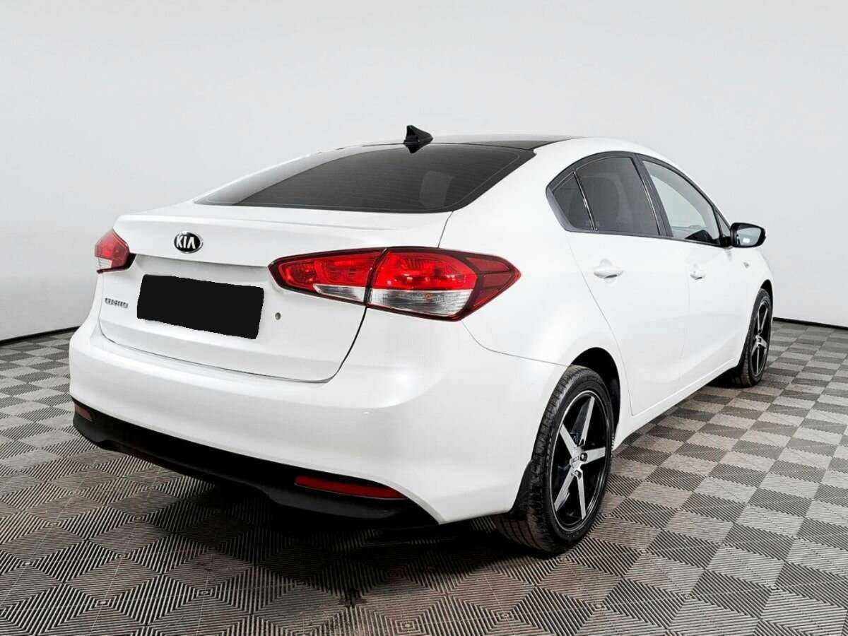 Kia Cerato 2017 года с пробегом. Фото: #4