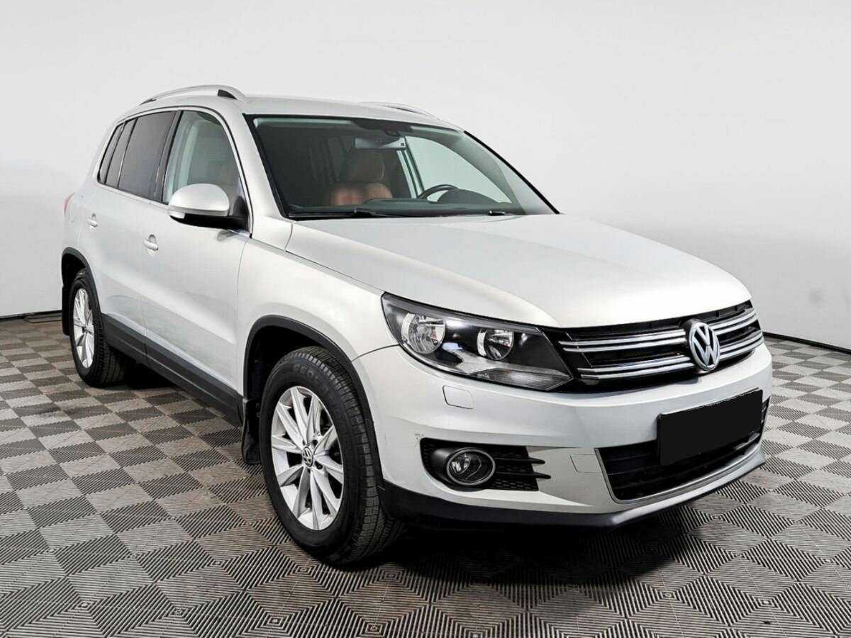 Volkswagen Tiguan 2012 года с пробегом. Фото: #2