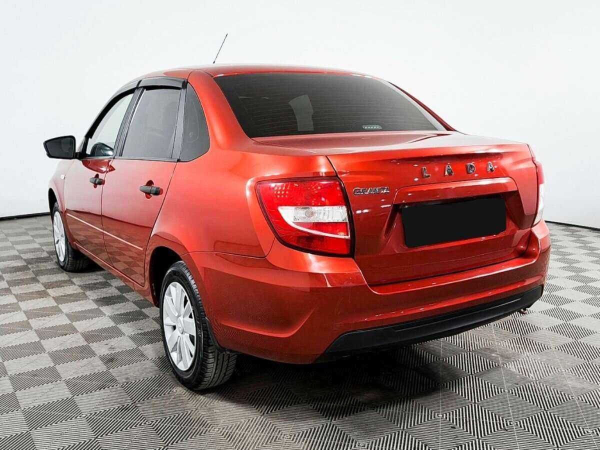 Lada (ВАЗ) Granta 2019 года с пробегом. Фото: #4