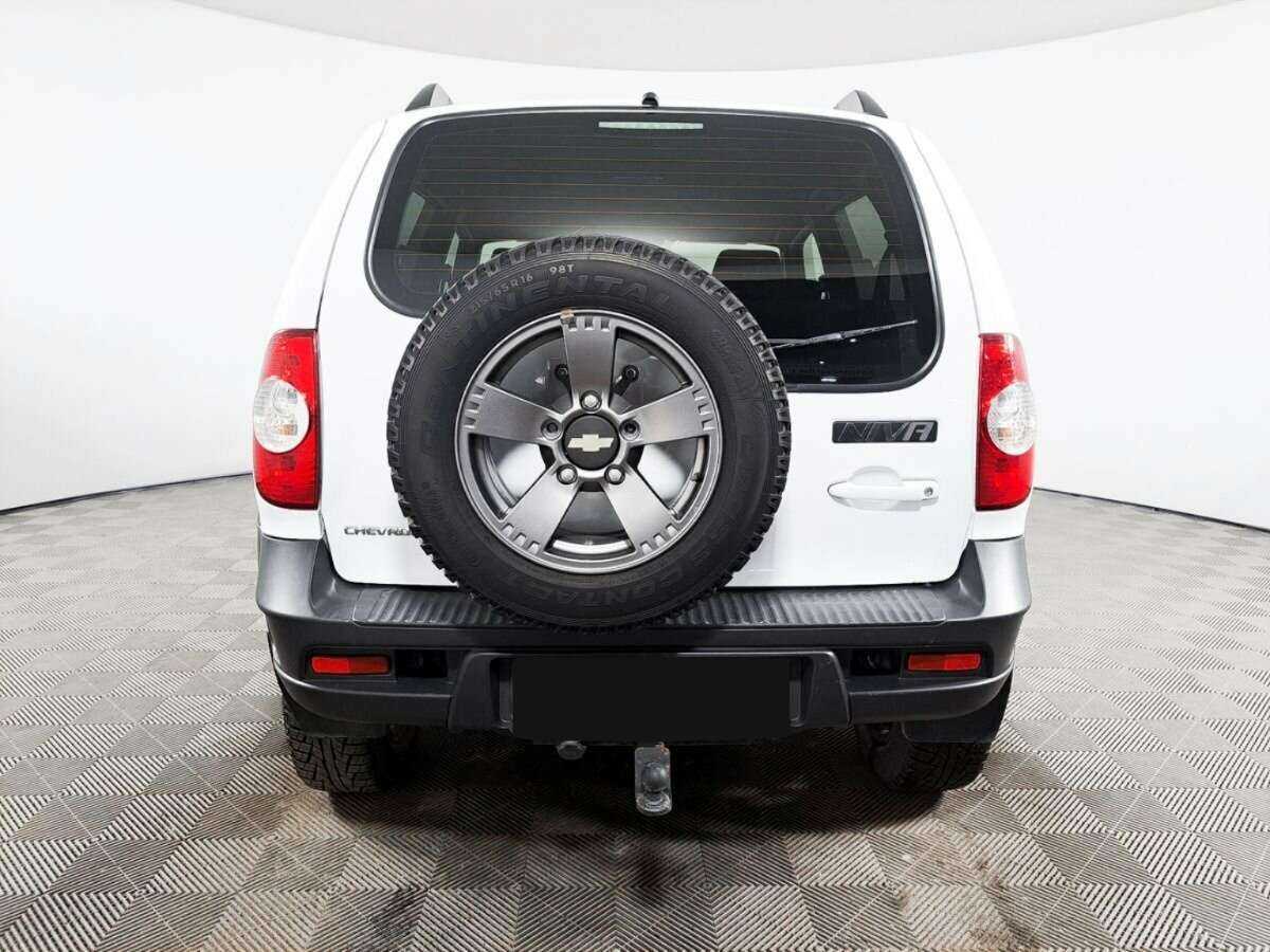 Chevrolet Niva 2017 года с пробегом. Фото: #4