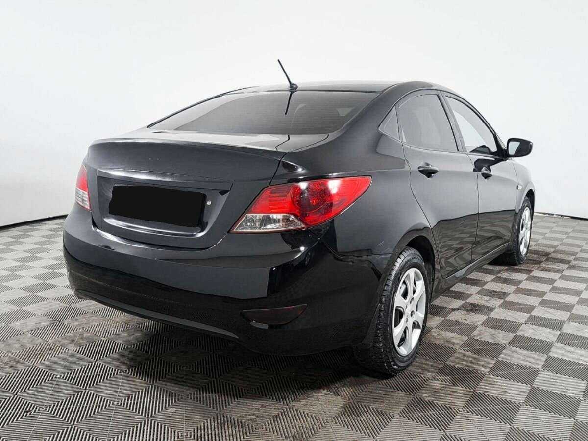 Hyundai Solaris 2012 года с пробегом. Фото: #3