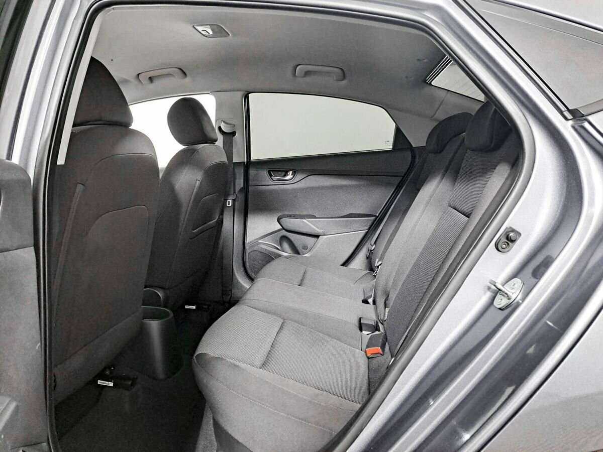 Hyundai Solaris 2021 года с пробегом. Фото: #7