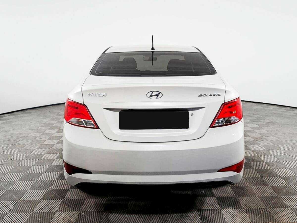 Hyundai Solaris 2015 года с пробегом. Фото: #4