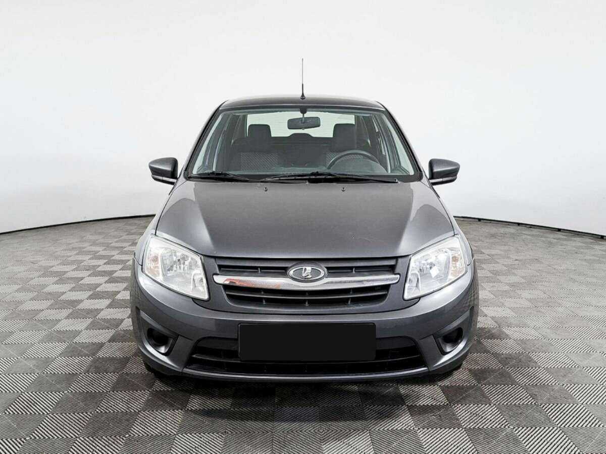 Lada (ВАЗ) Granta 2017 года с пробегом. Фото: #1