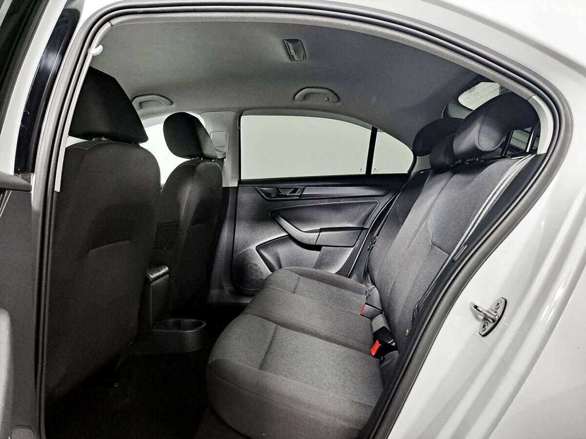 Skoda Rapid 2019 года с пробегом. Фото: #7