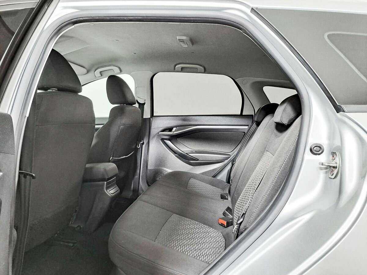 Lada (ВАЗ) Vesta 2020 года с пробегом. Фото: #9