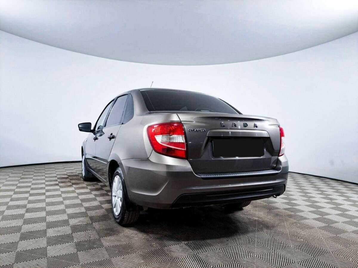 Lada (ВАЗ) Granta 2021 года с пробегом. Фото: #6