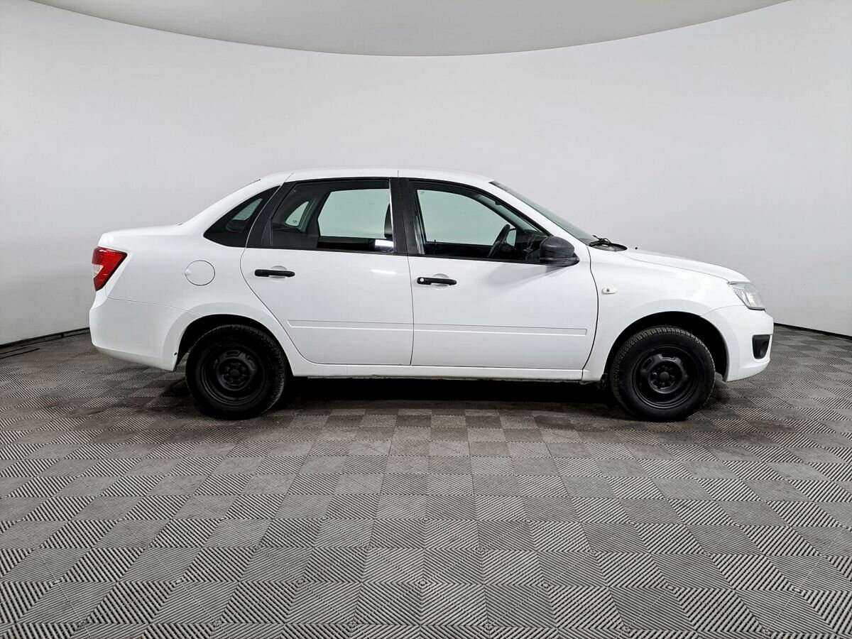 Lada (ВАЗ) Granta 2017 года с пробегом. Фото: #3