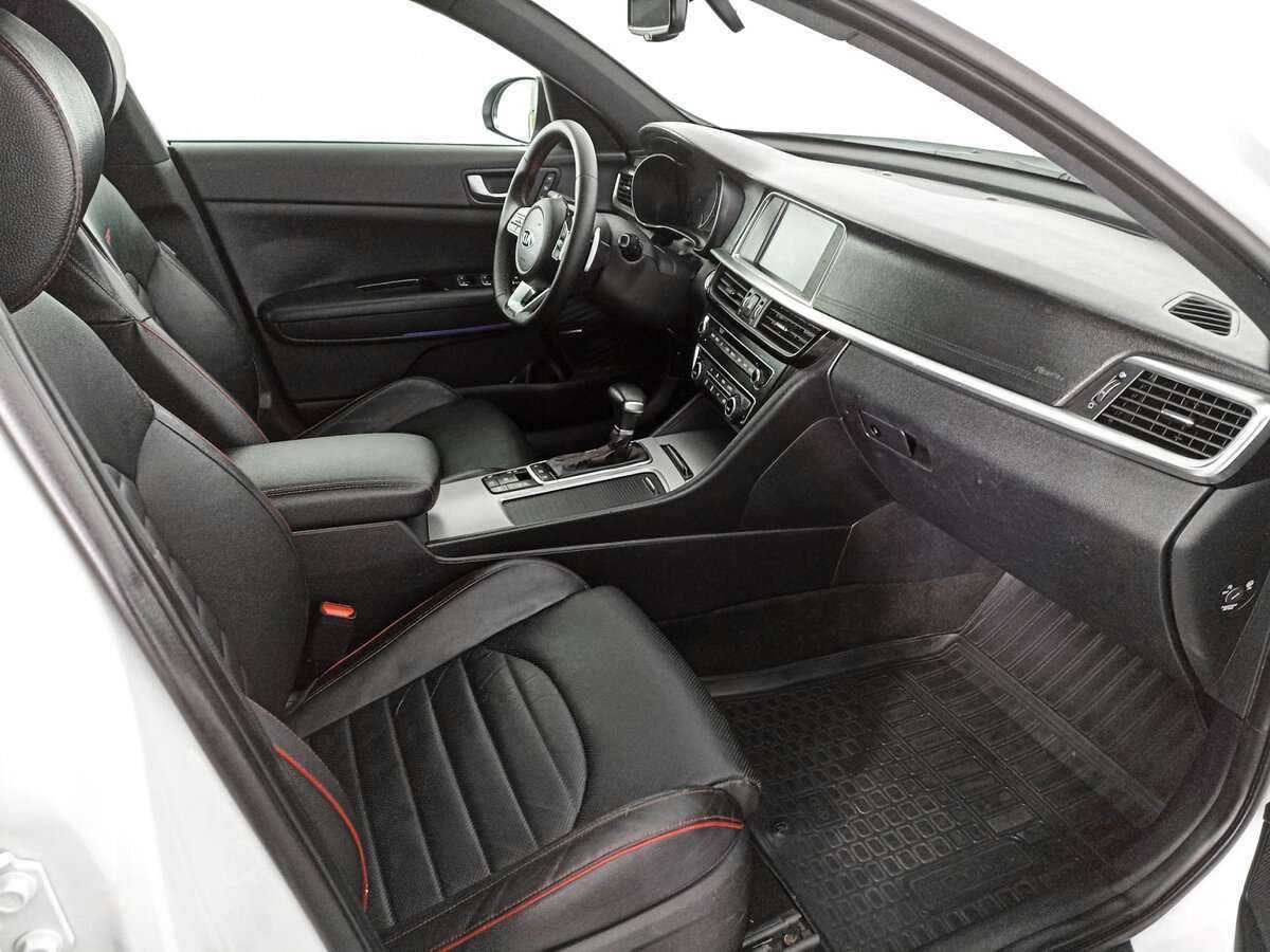 Kia Optima 2018 года с пробегом. Фото: #10