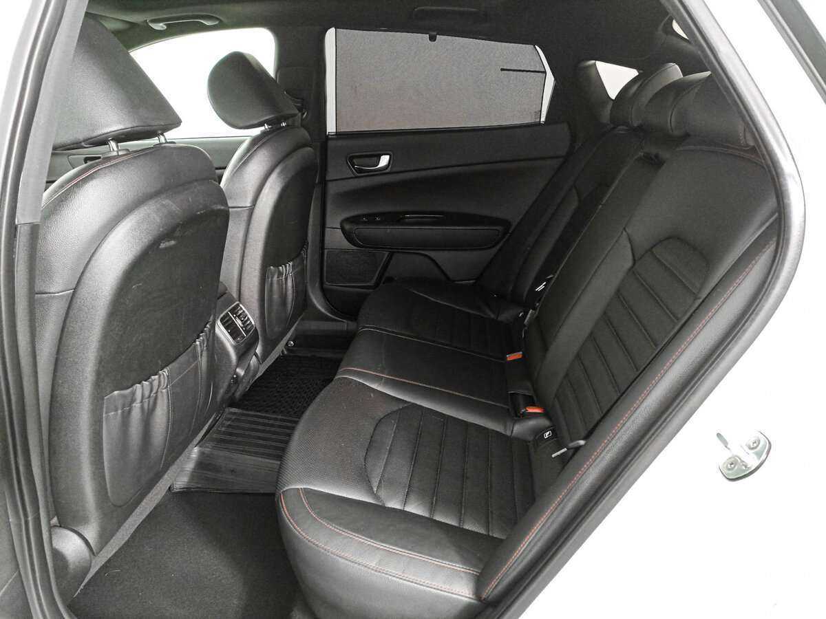 Kia Optima 2018 года с пробегом. Фото: #11