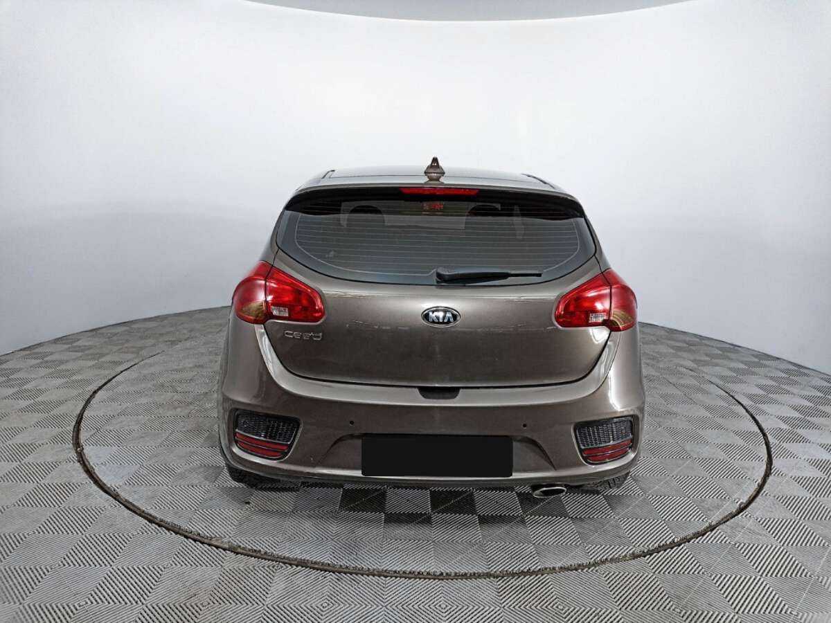 Kia Ceed 2018 года с пробегом. Фото: #5
