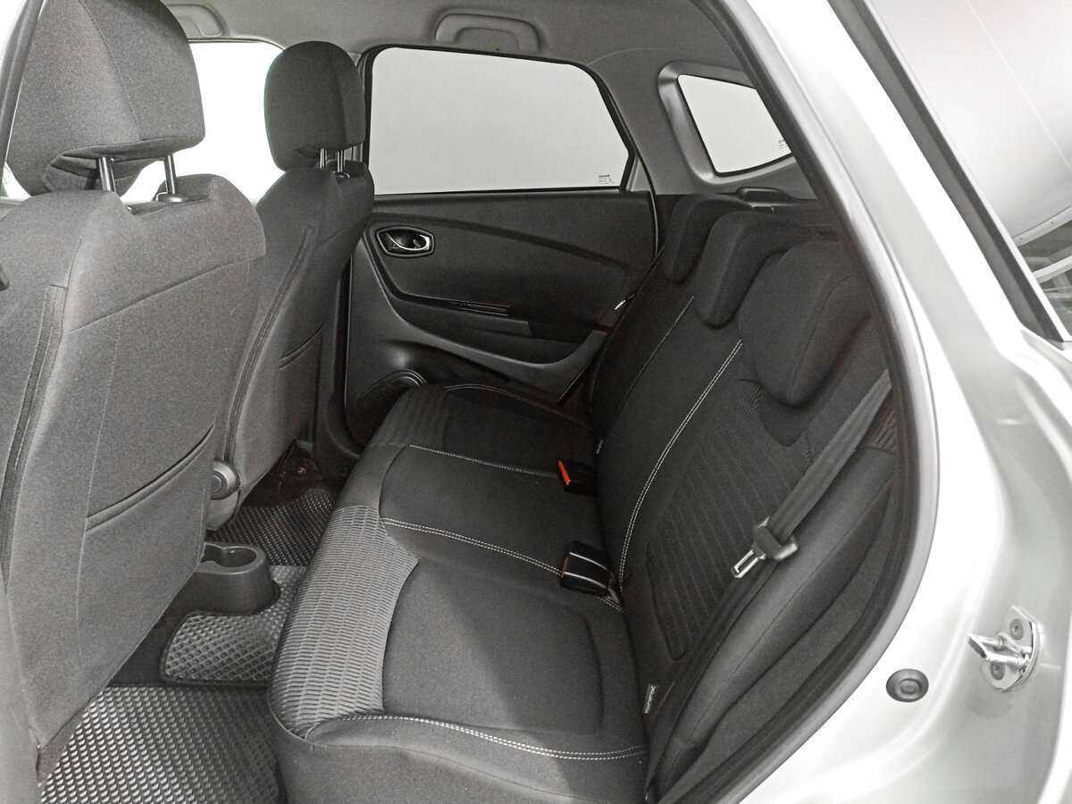 Renault Kaptur 2017 года с пробегом. Фото: #9