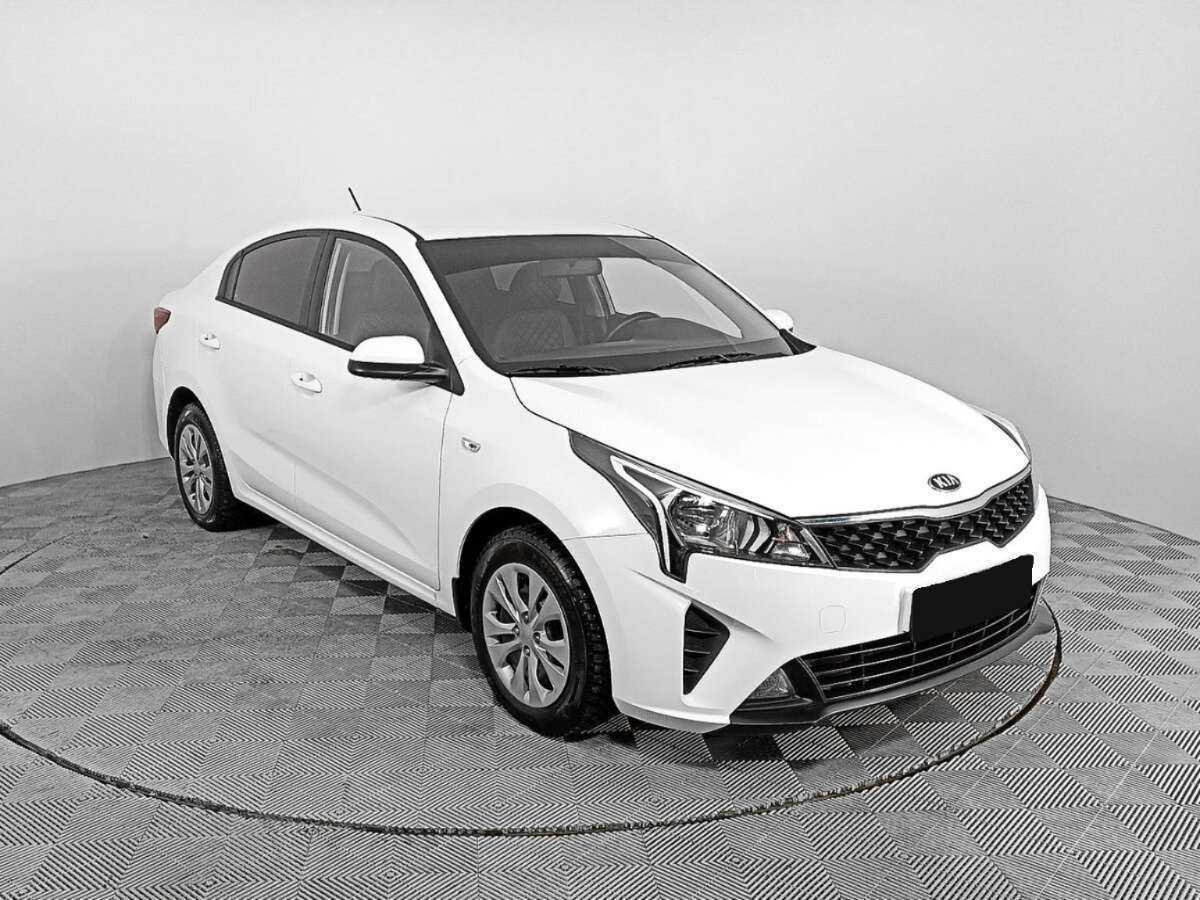 Kia Rio 2021 года с пробегом. Фото: #2