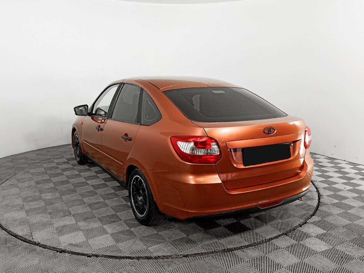 Lada (ВАЗ) Granta 2015 года с пробегом. Фото: #6