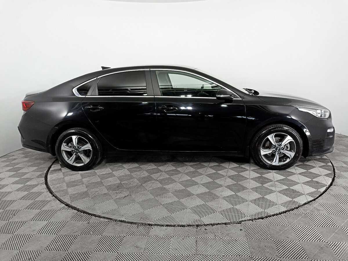 Kia Cerato 2019 года с пробегом. Фото: #3