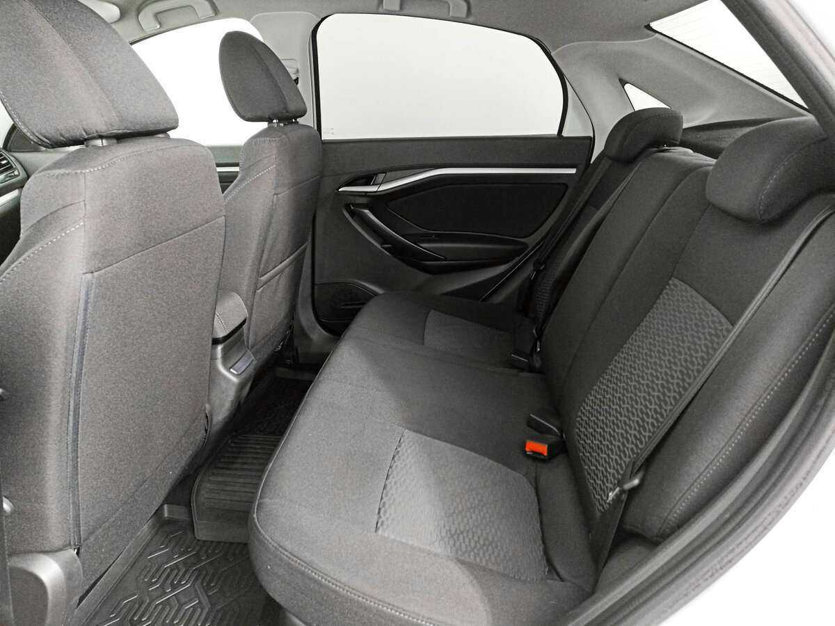 Lada (ВАЗ) Vesta 2020 года с пробегом. Фото: #9