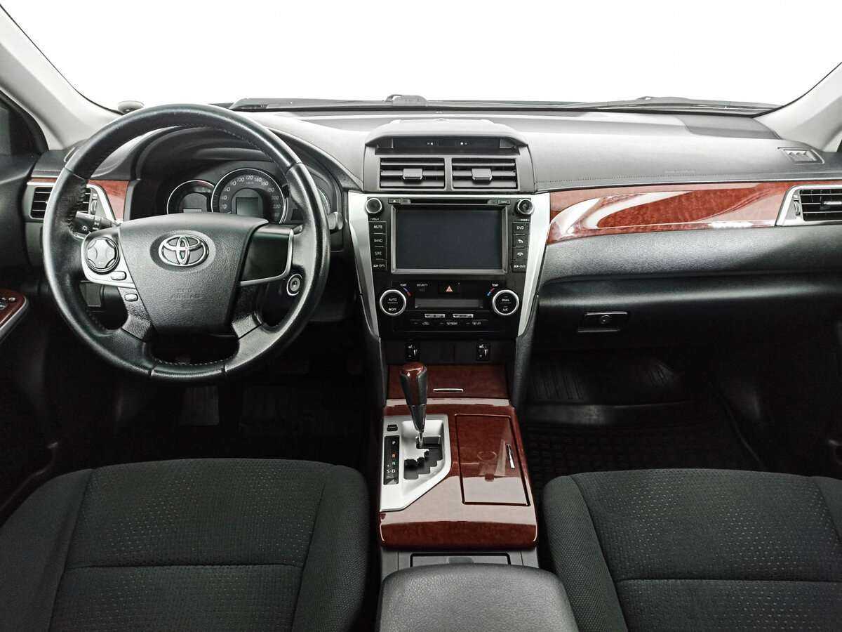 Toyota Camry 2012 года с пробегом. Фото: #11