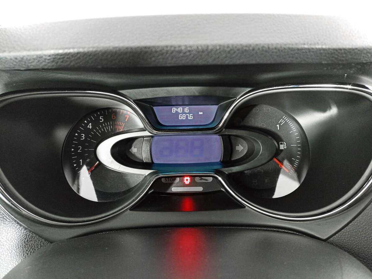 Renault Kaptur 2018 года с пробегом. Фото: #10