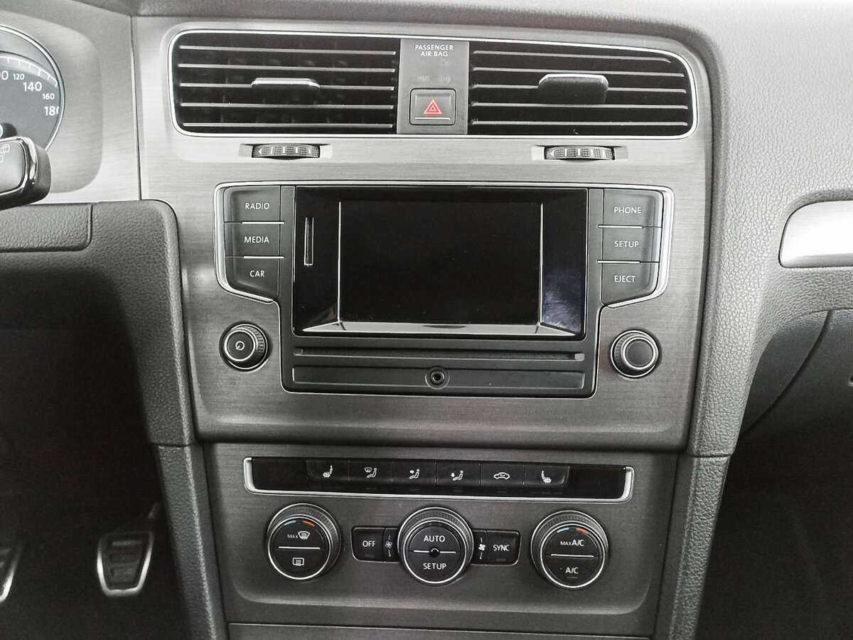 Volkswagen Golf 2013 года с пробегом. Фото: #12