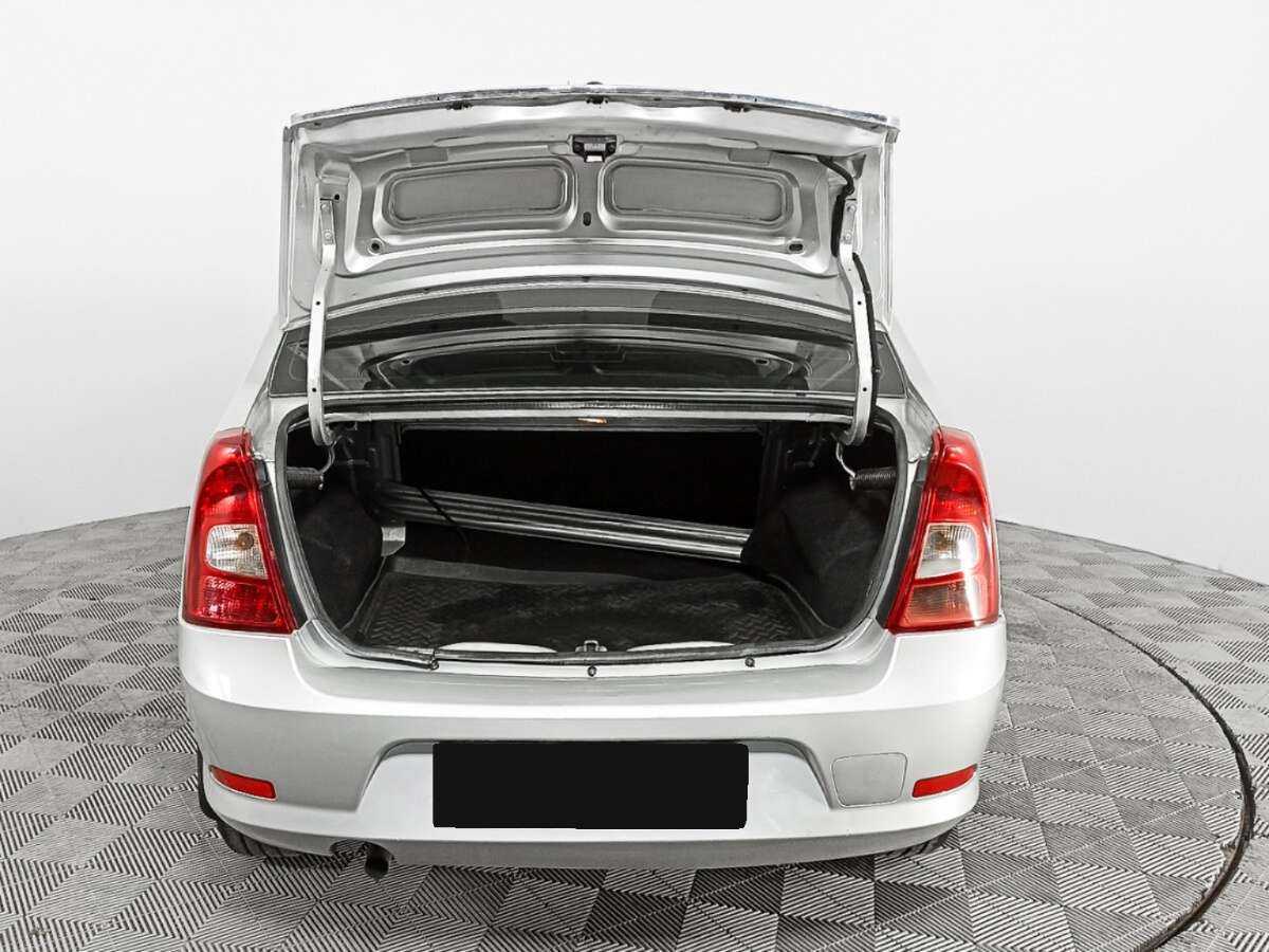 Renault Logan 2012 года с пробегом. Фото: #9