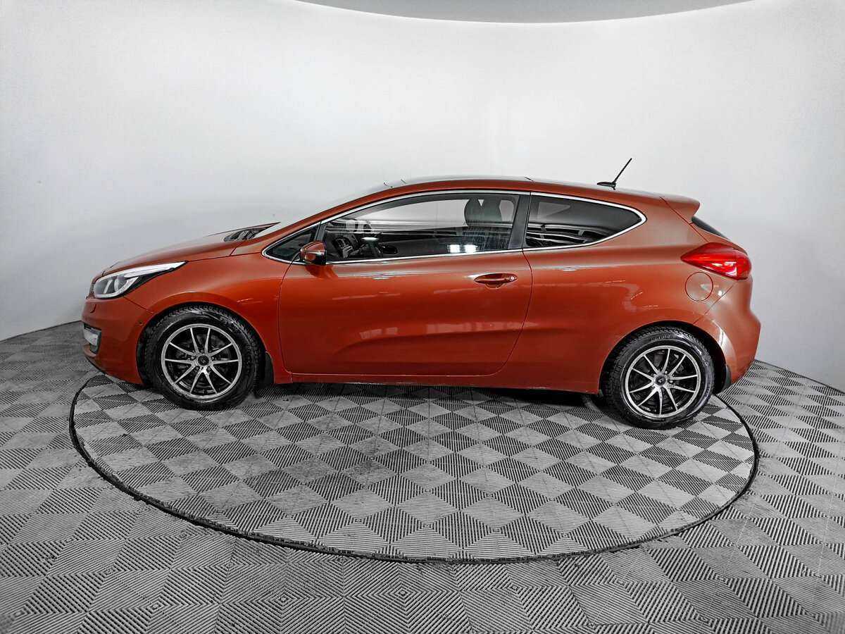 Kia Ceed 2013 года с пробегом. Фото: #7