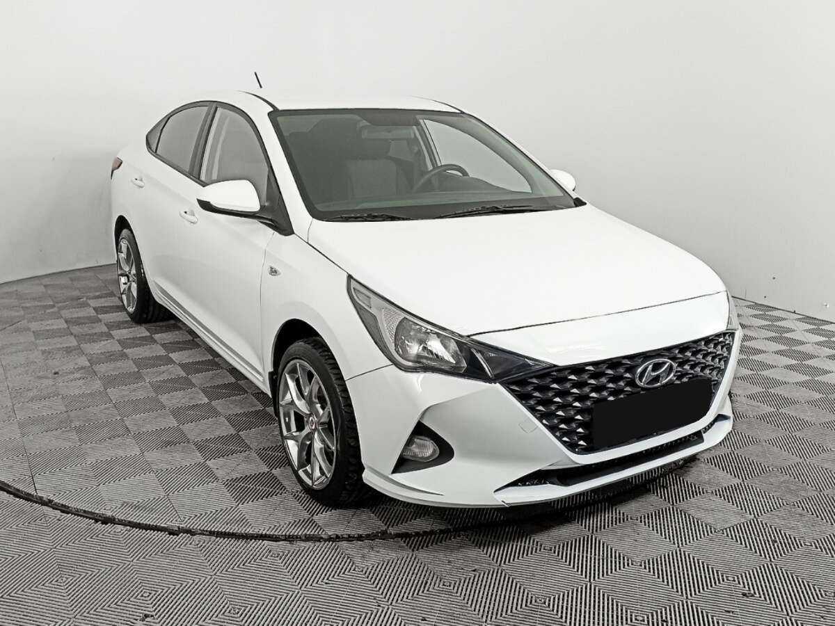 Hyundai Solaris 2020 года с пробегом. Фото: #2