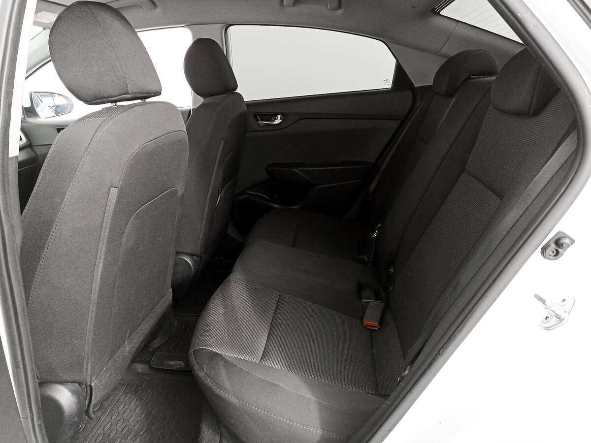 Hyundai Solaris 2020 года с пробегом. Фото: #9