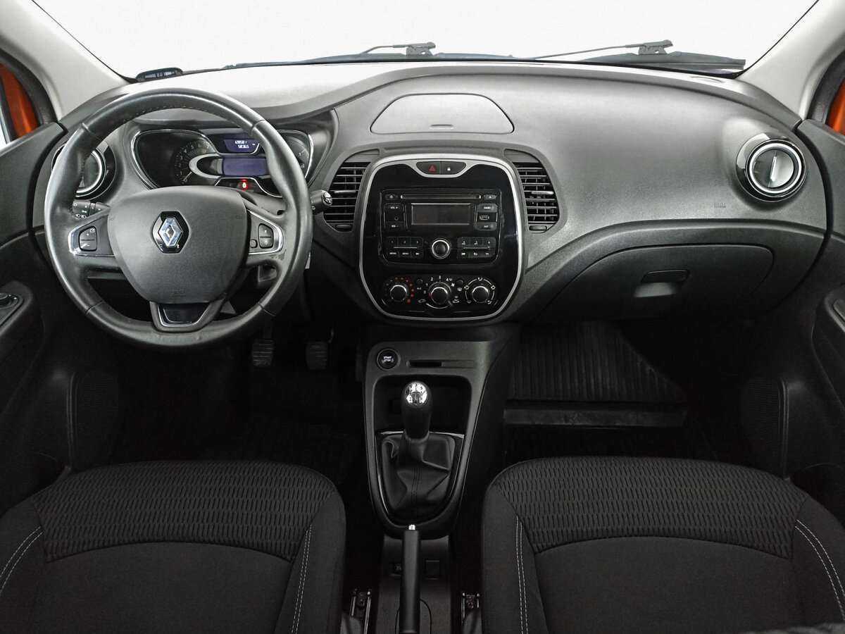 Renault Kaptur 2016 года с пробегом. Фото: #11