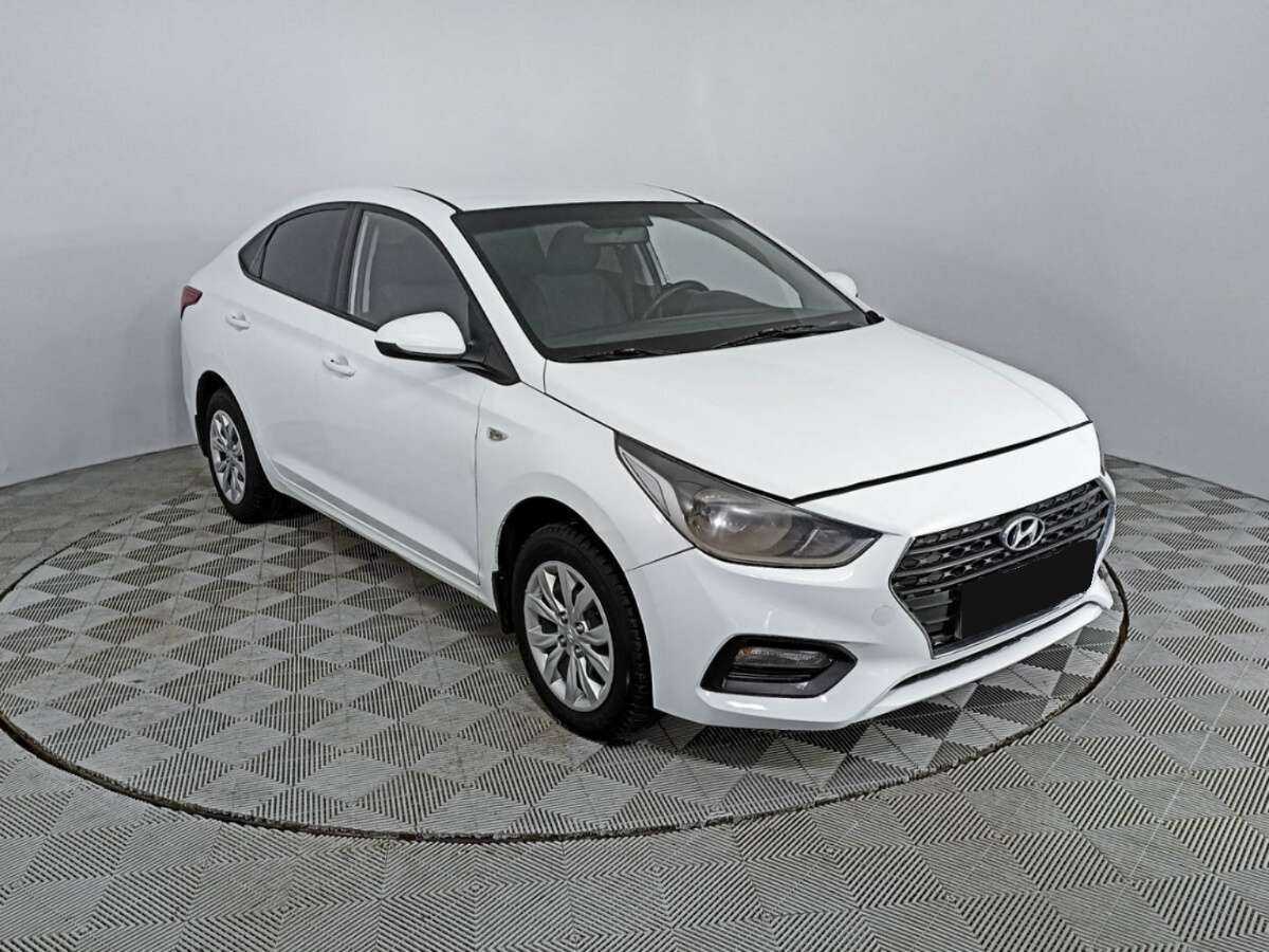 Hyundai Solaris 2017 года с пробегом. Фото: #2