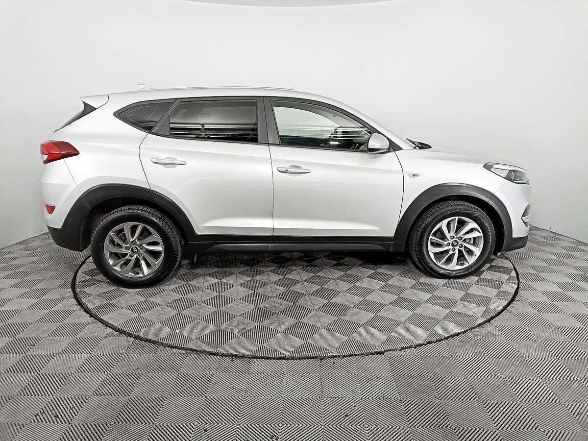 Hyundai Tucson 2017 года с пробегом. Фото: #3