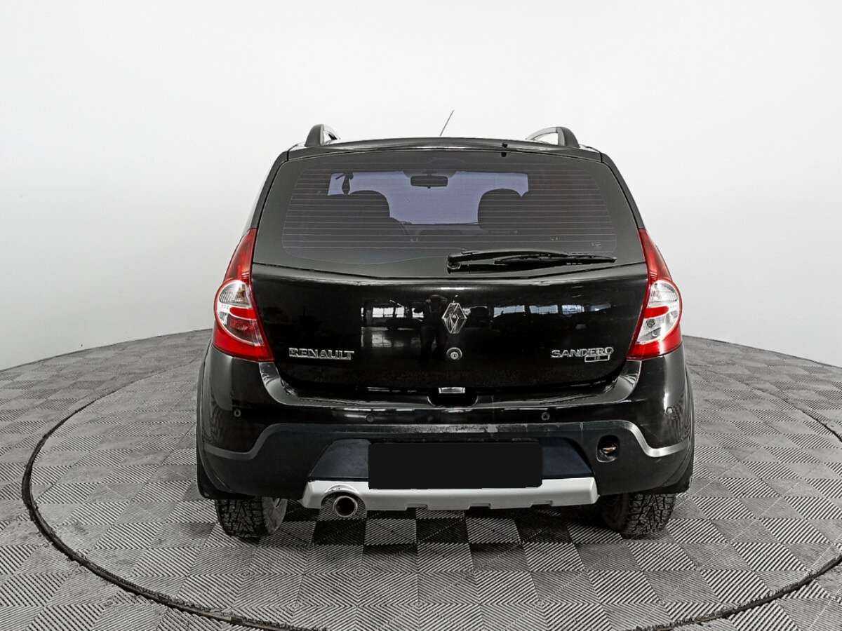 Renault Sandero 2013 года с пробегом. Фото: #4