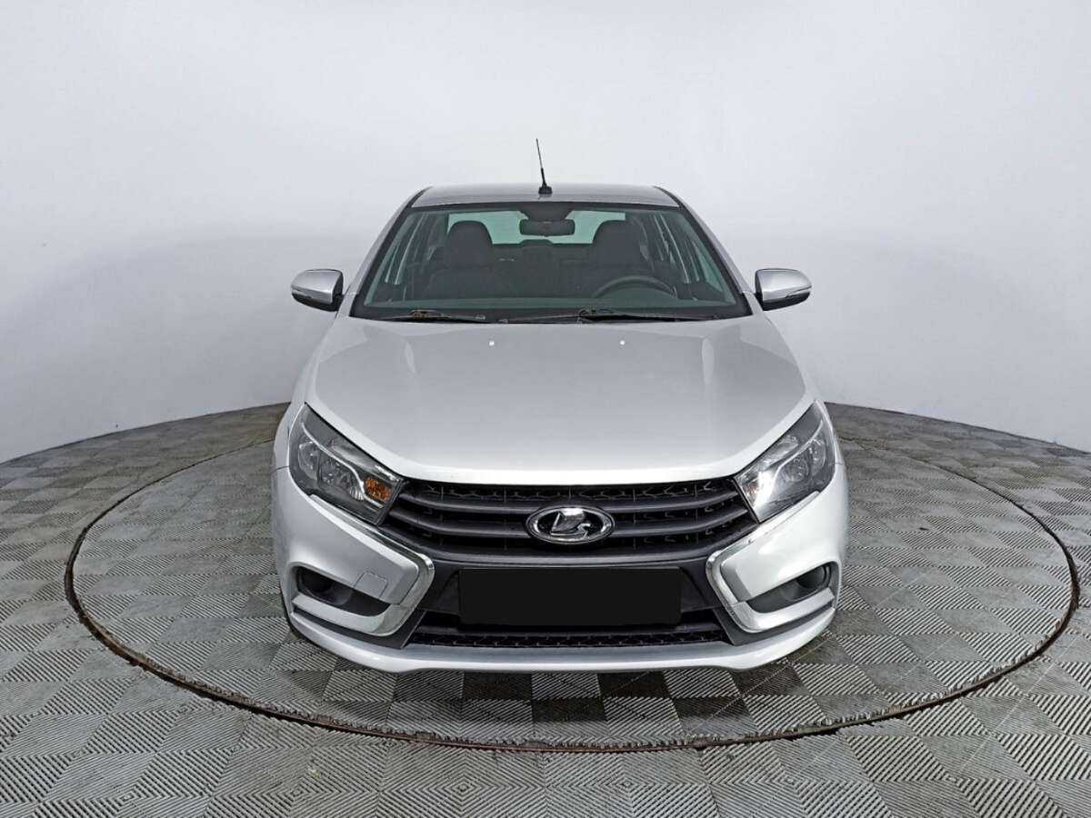 Lada (ВАЗ) Vesta 2015 года с пробегом. Фото: #1