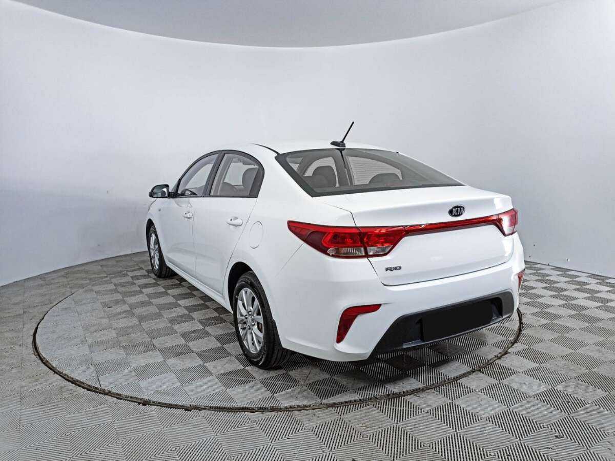 Kia Rio 2018 года с пробегом. Фото: #6