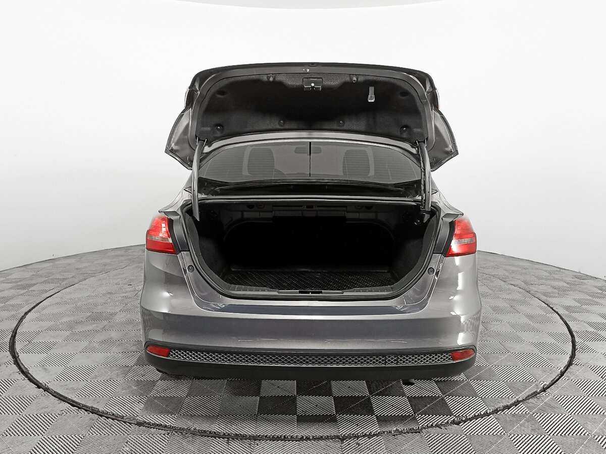 Ford Focus 2017 года с пробегом. Фото: #9